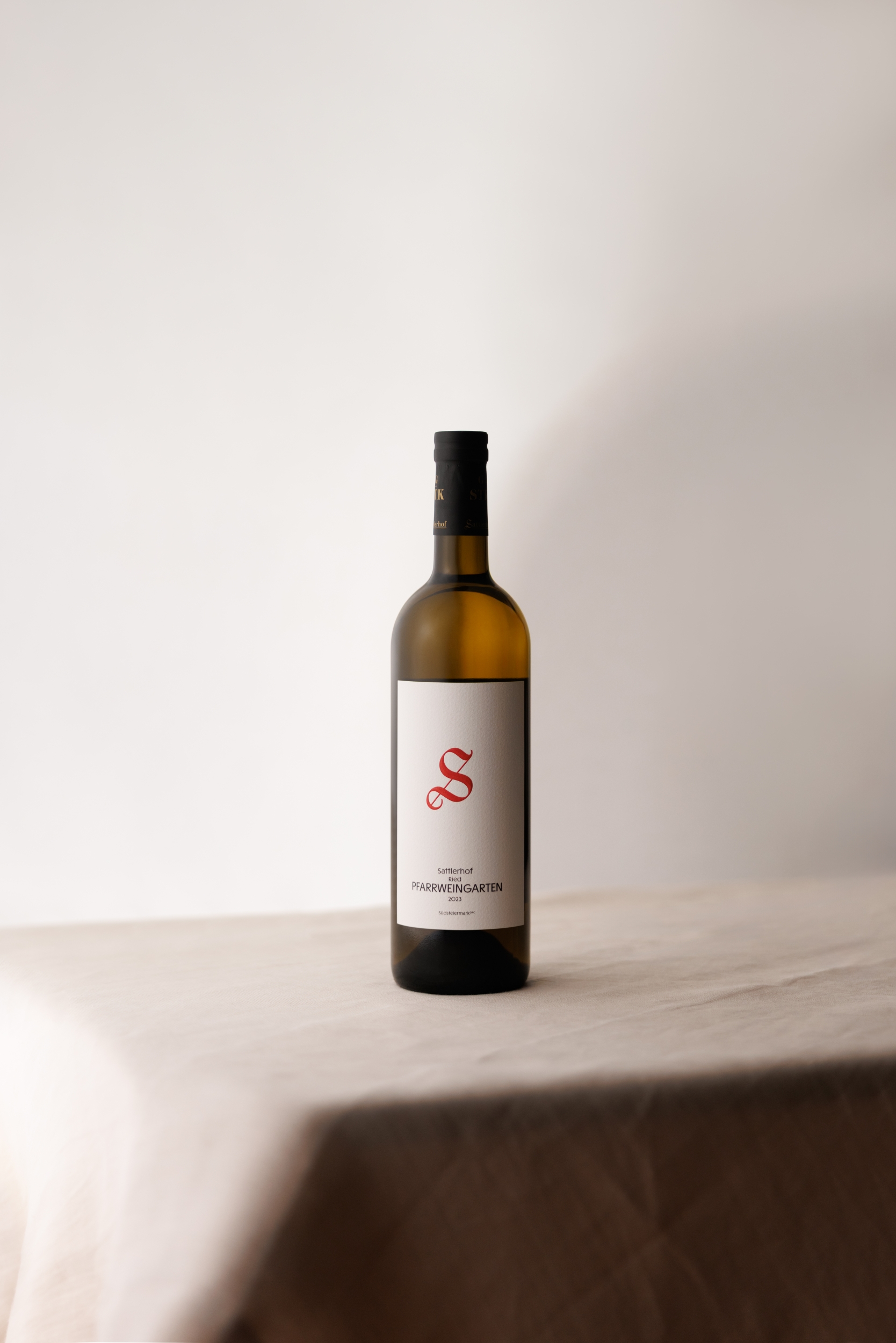 Das Weingut Sattlerhof zu Gast bei der Wein am Berg - Summer Edition 2026 Das Weingut Sattlerhof zu Gast bei der Wein am Berg - Summer Edition 2026