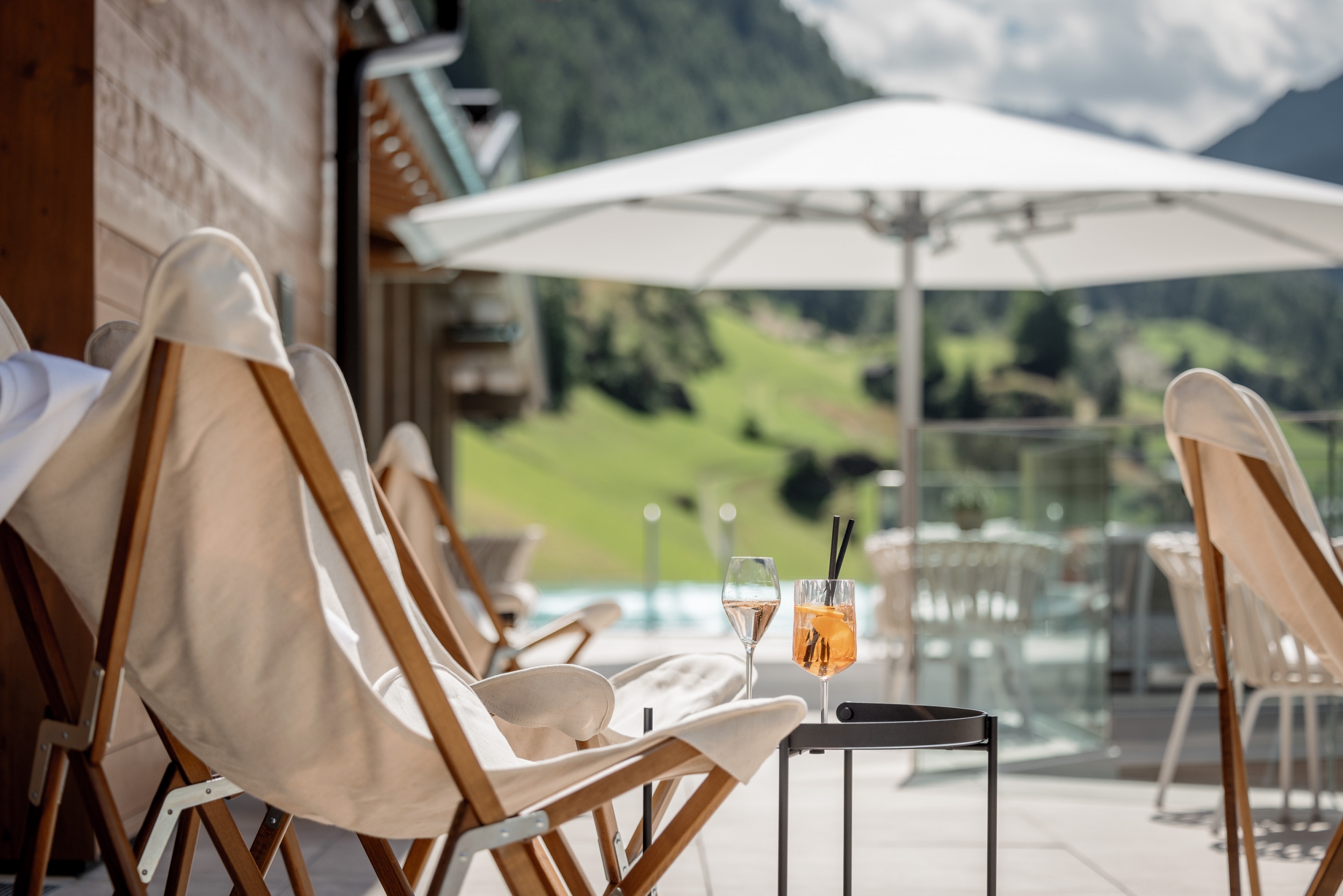 Summit Bistro & Bar im Sommer