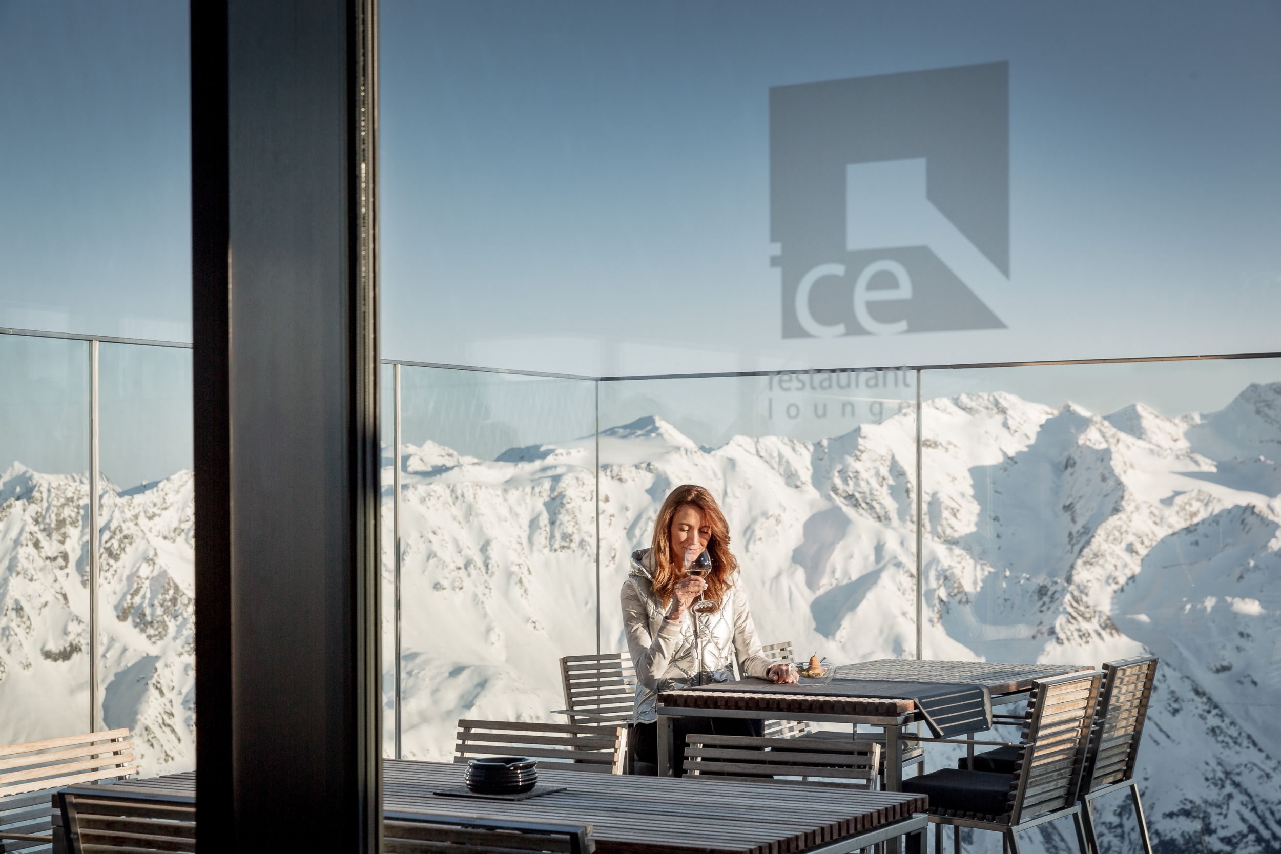 ice Q Lounge Terrasse am Gaislachkogl in Sölden