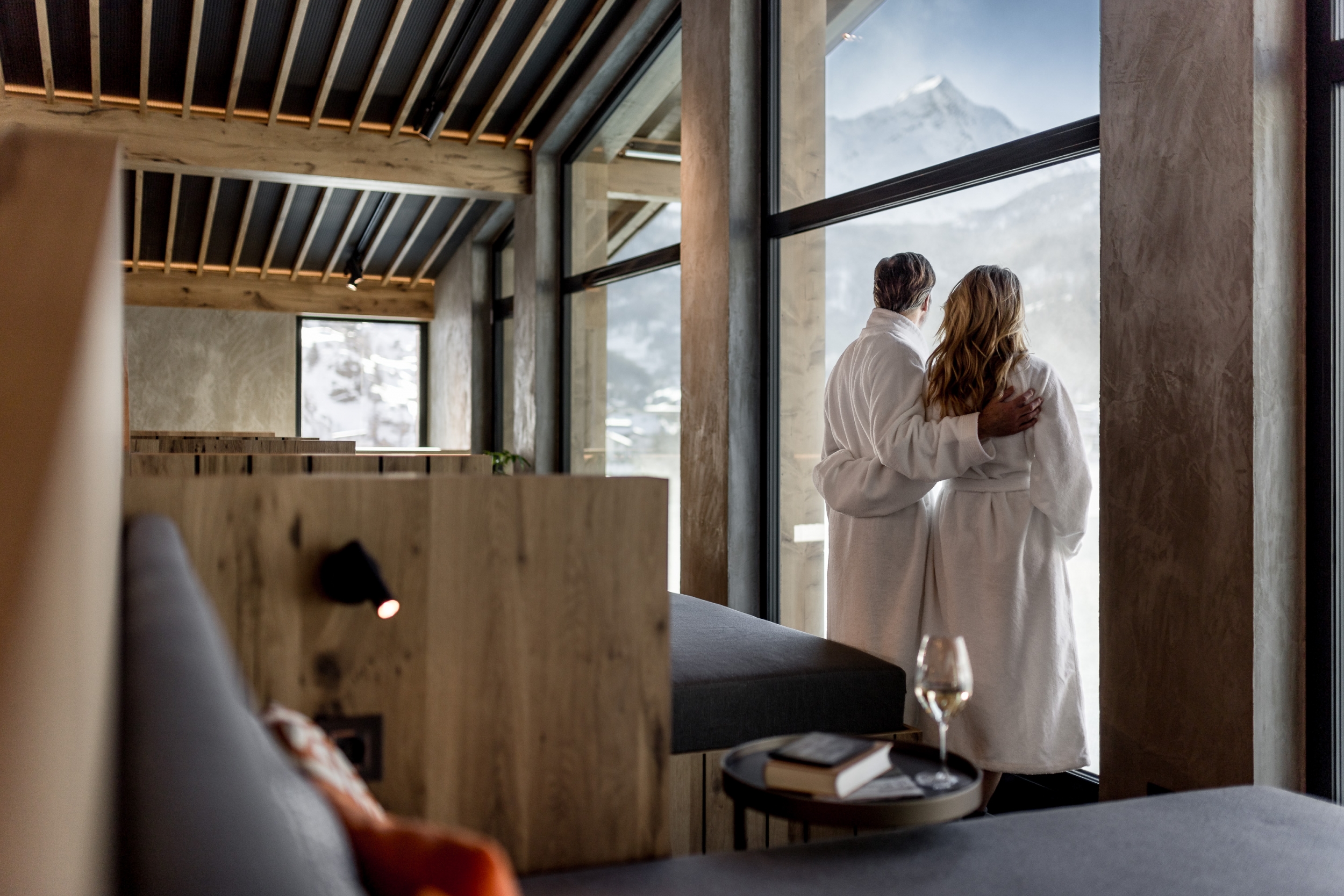 Aussicht auf die Berge aus der Summit Relax Area im Hotel Das Central in Sölden