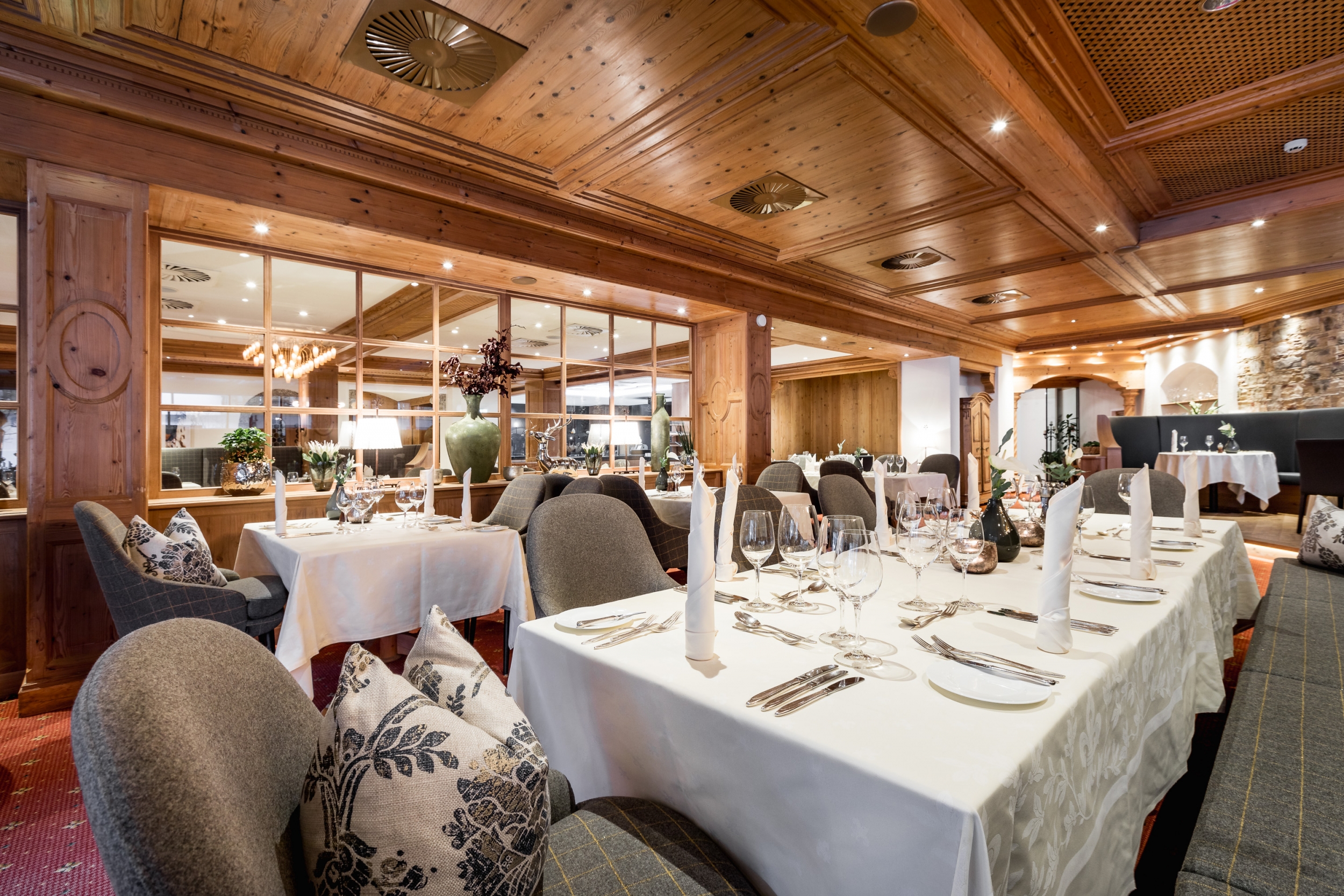 Hotelrestaurant Feinspitz im Hotel Das Central in Sölden Hotelrestaurant Feinspitz im Hotel Das Central in Sölden