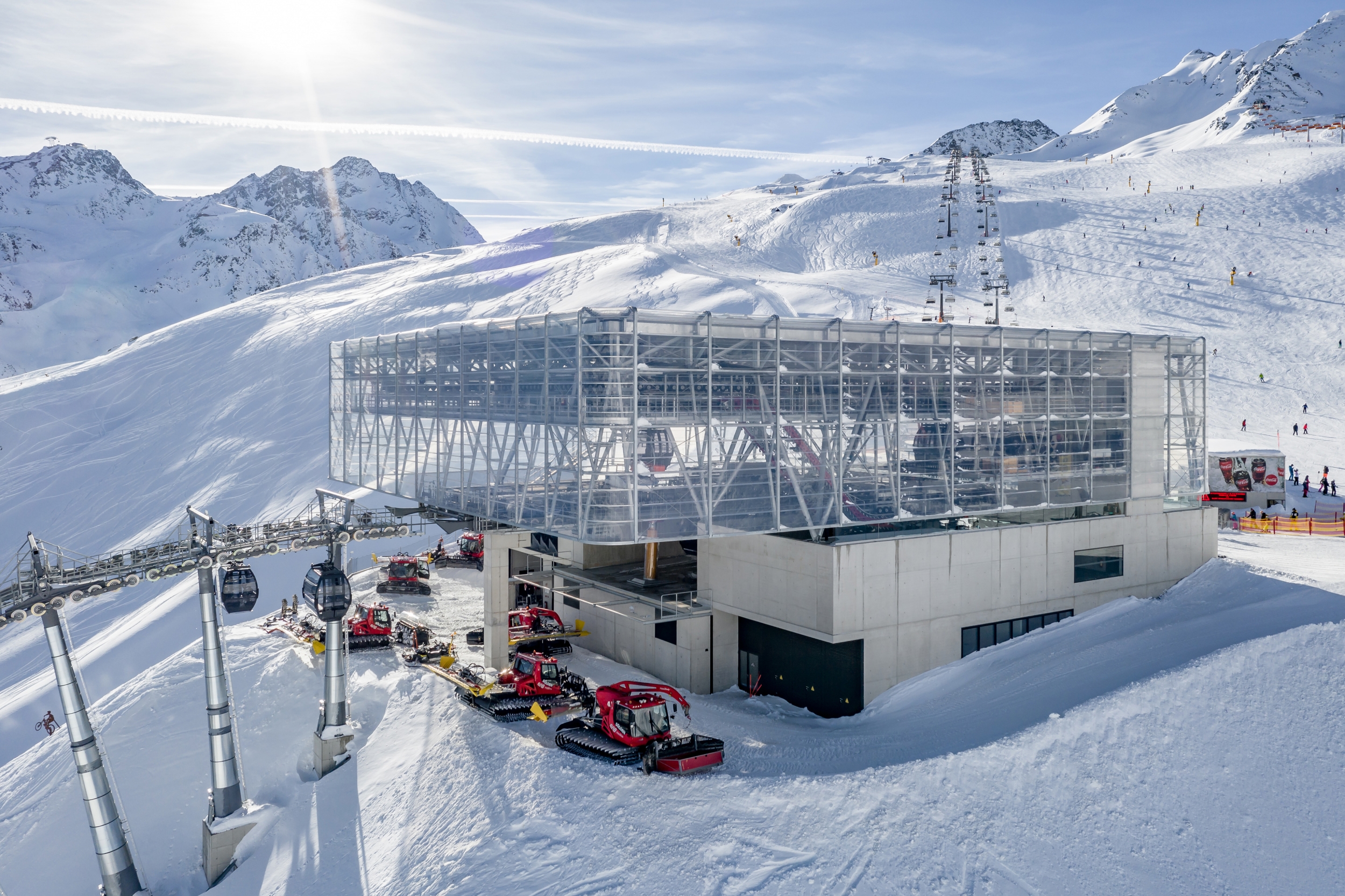 Bergstation Giggijochbahn im Skigebiet Sölden