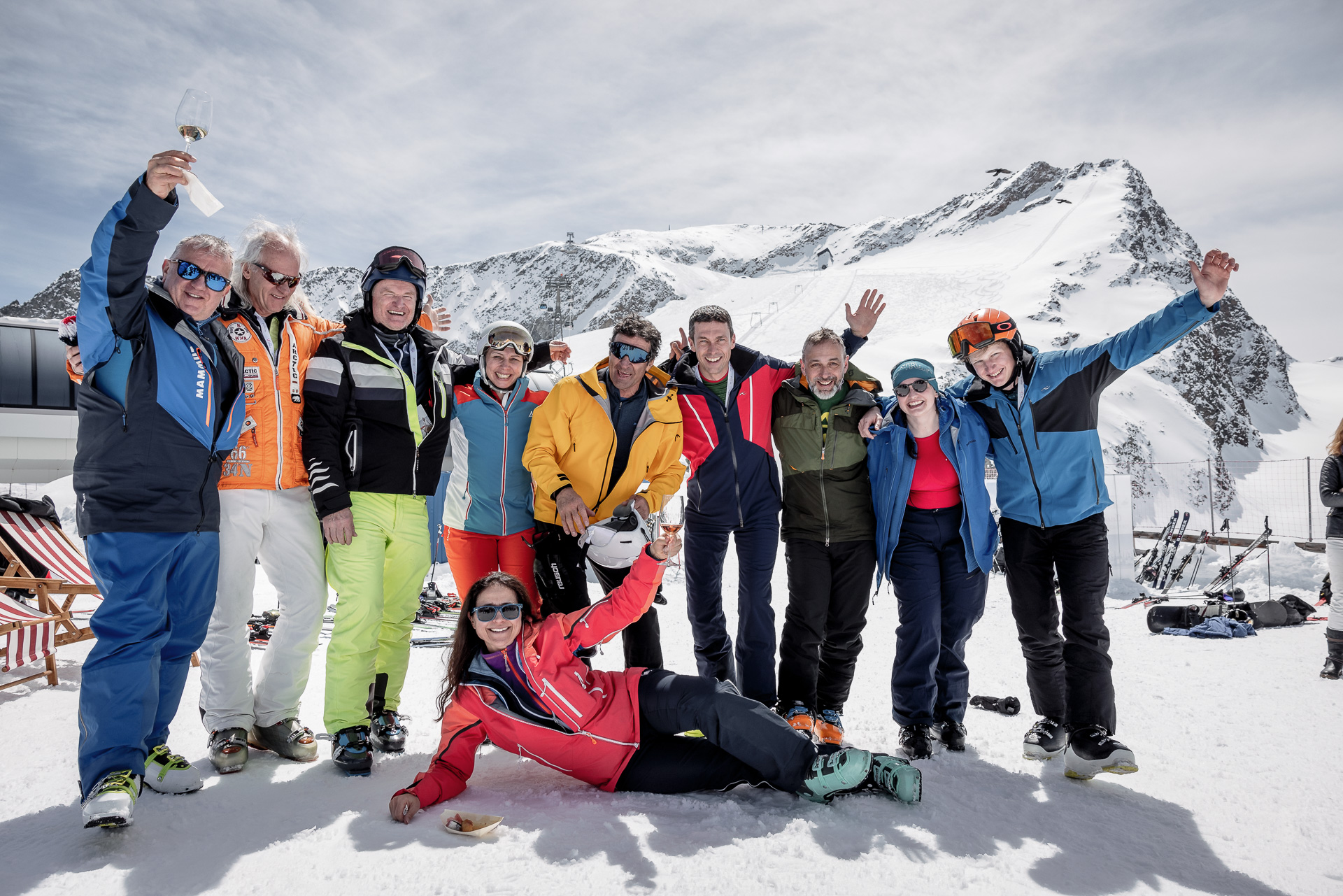 Wein am Berg 2023 Skifahren mit prominenten Skiguides Wein am Berg 2023 Skifahren mit prominenten Skiguides