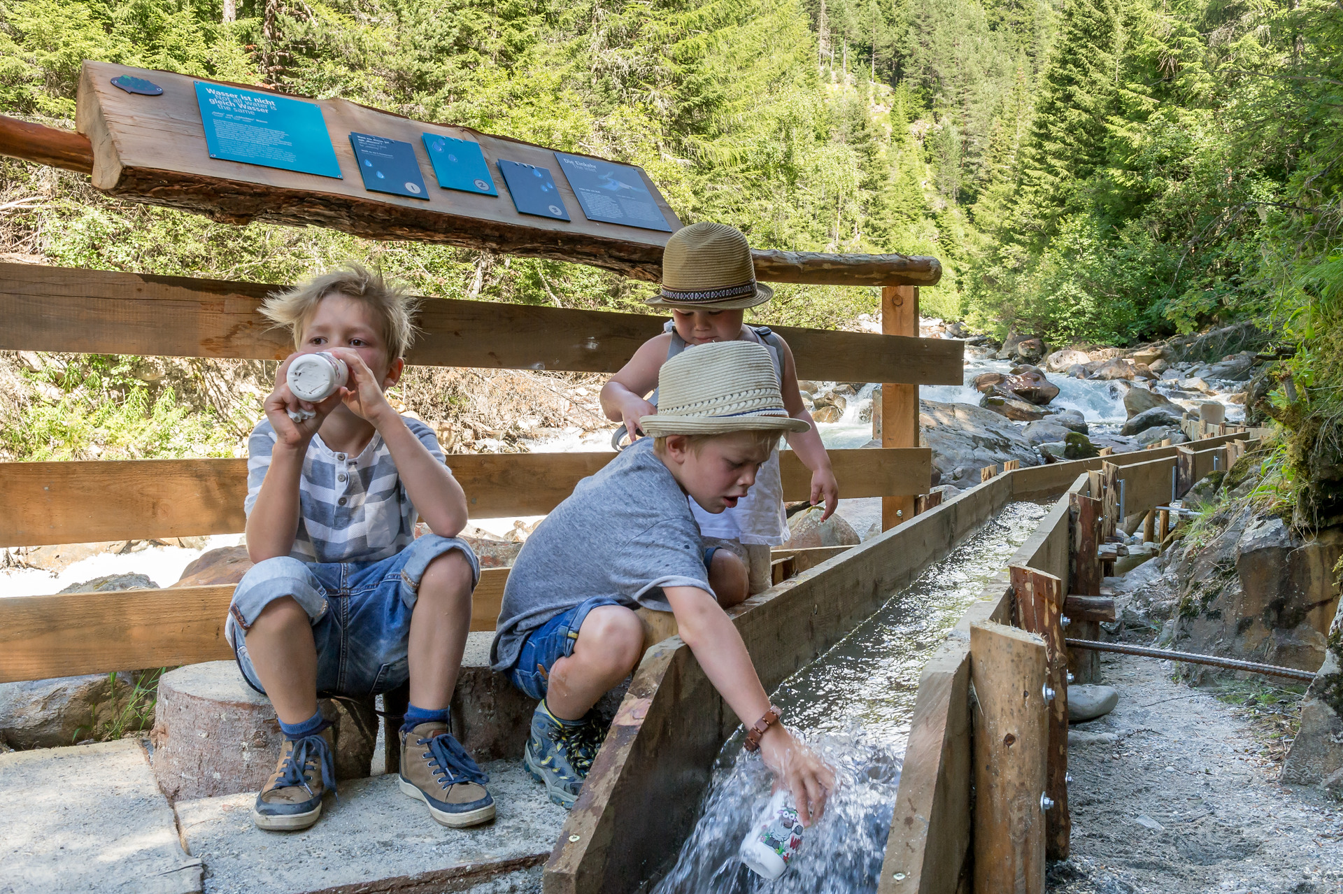 Familienwanderung Waalweg – Almzeit in Sölden