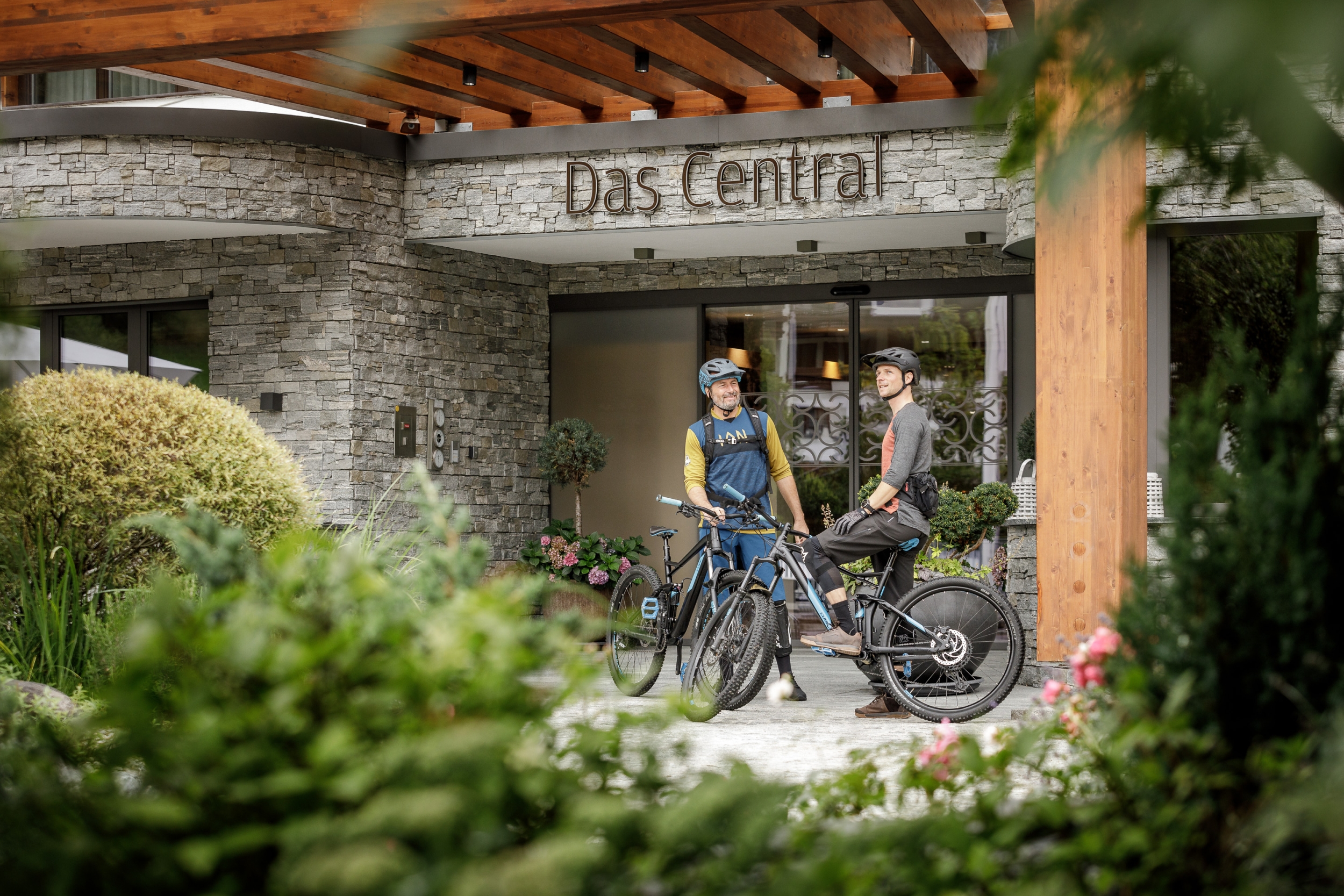 Bikeurlaub in Sölden im 5-Sterne Hotel Das Central Bikeurlaub in Sölden im 5-Sterne Hotel Das Central