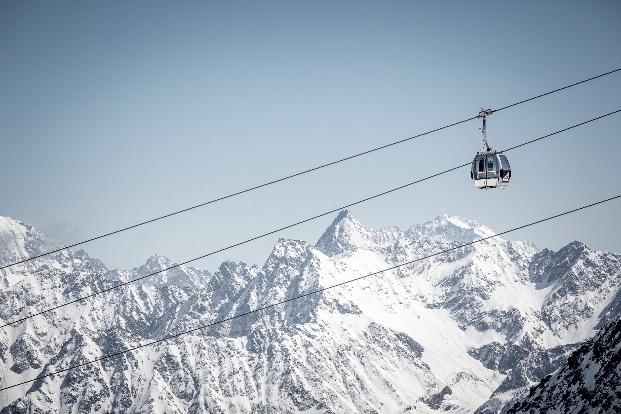 Bahnen am Tiefenbach Gletscher in Sölden