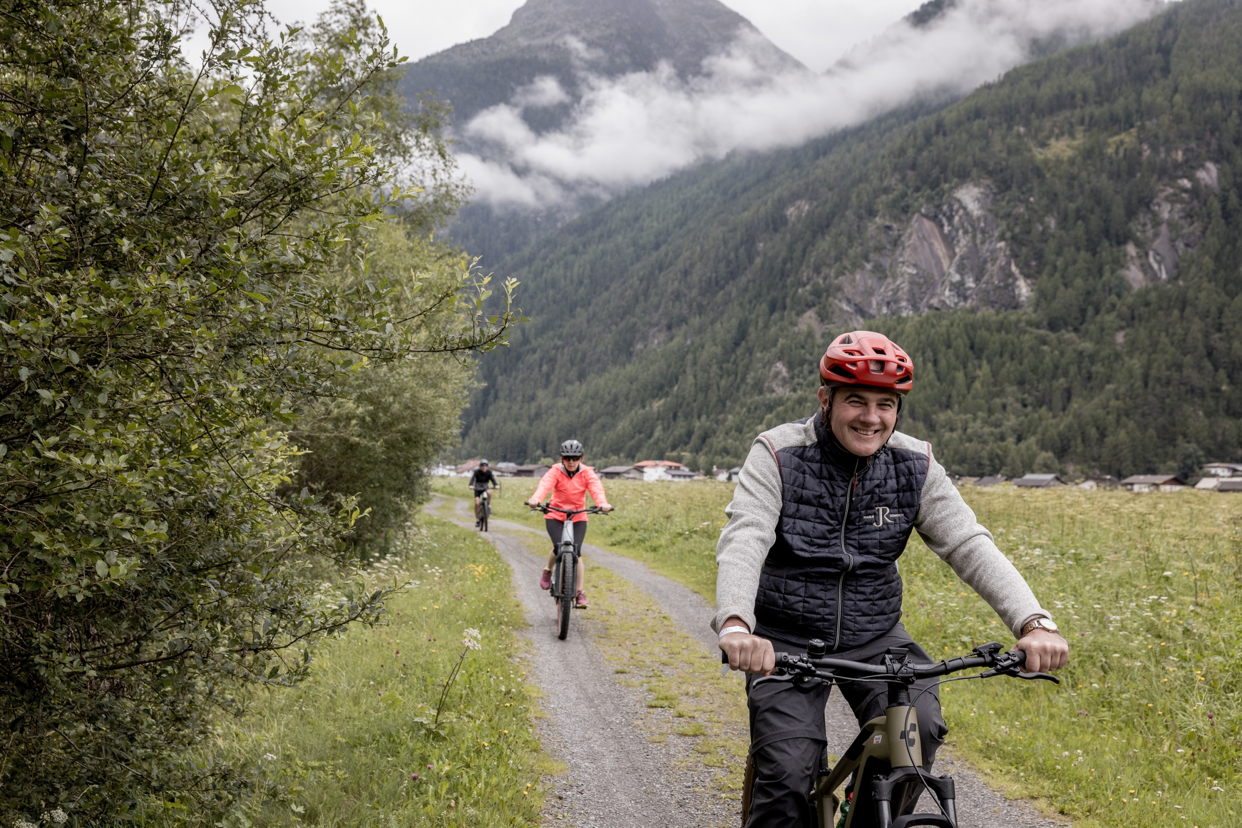 E-Bike Tour zu Ötztaler Quellfische bei der Wein am Berg - Summer Edition 2025 E-Bike Tour zu Ötztaler Quellfische bei der Wein am Berg - Summer Edition 2025