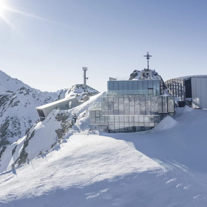 James Bond Locations ice Q und 007 ELEMENTS in Sölden