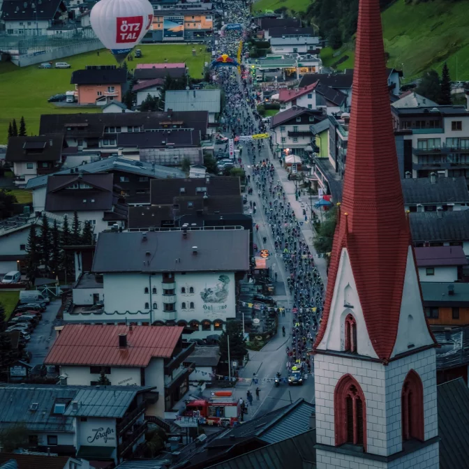Start beim Ötztaler Radmarathon in Sölden